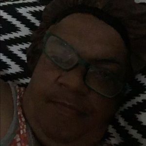 Meet your Posher, Diedre